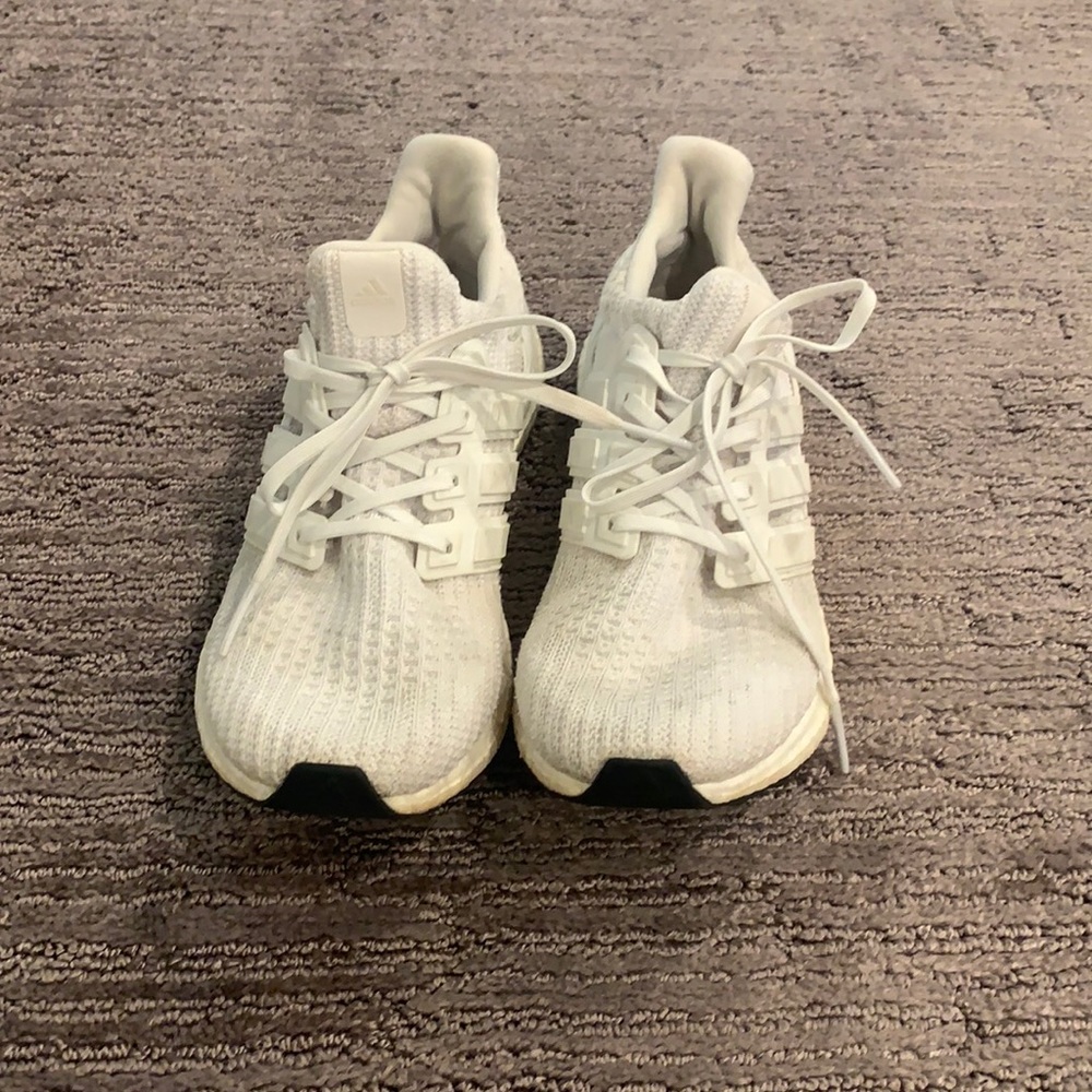 Adidas Ultra Boosts Size 9